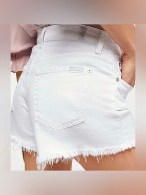 7 FOR ALL MANKIND 7FAM Monroe Cutoff Denim Jean Shorts White Size 28